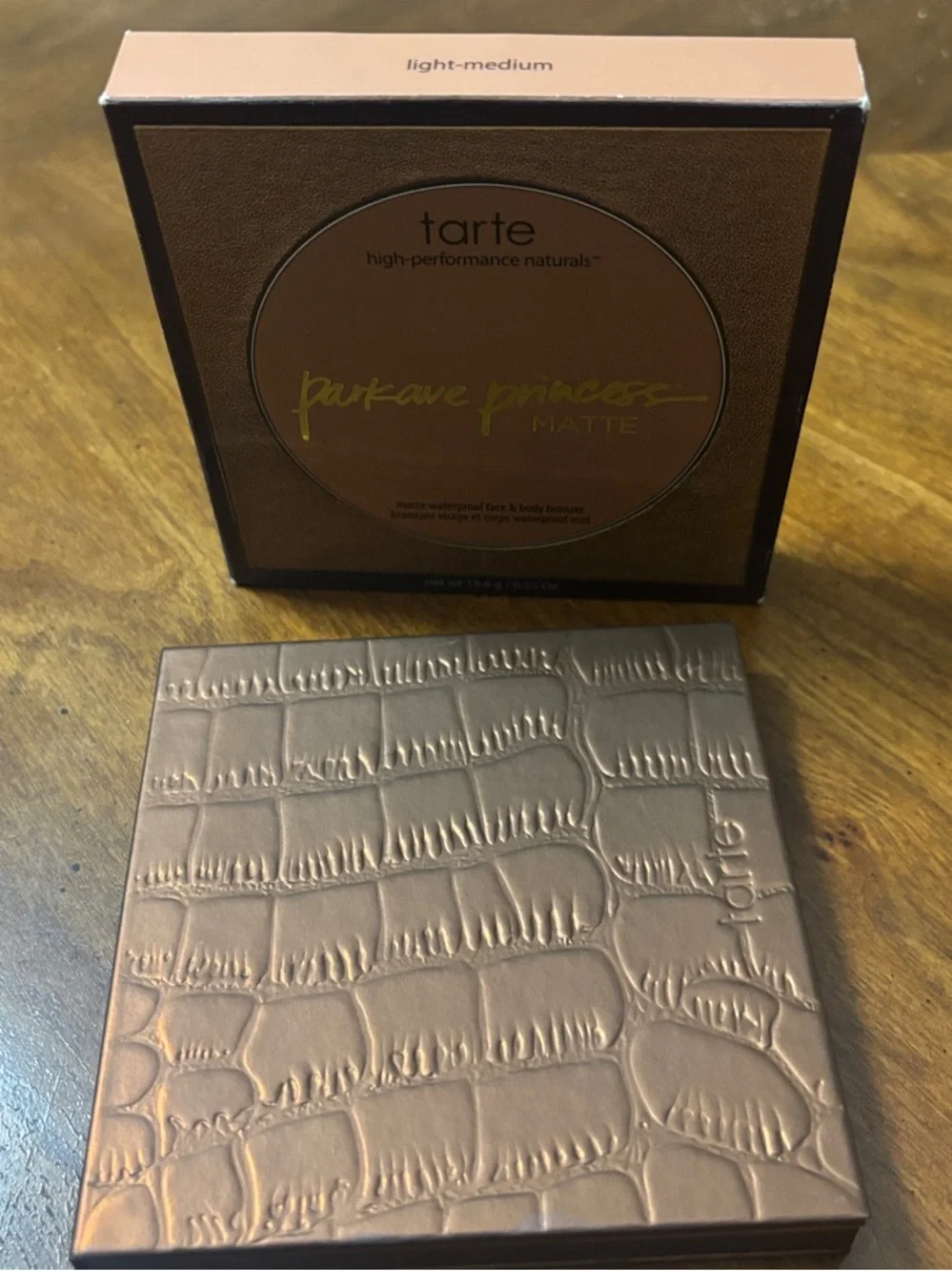 tarte matte bronzer compact in light-medium